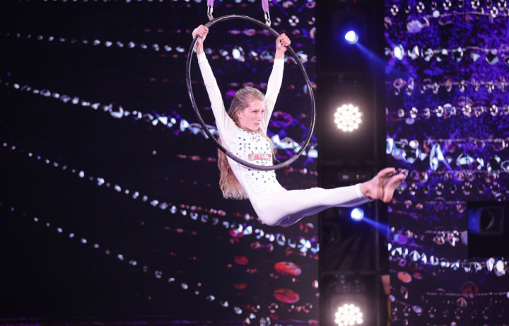 Taheira Sasa a readus magia circului pe scena, iar finalul a fost senzational! ”Nu am cuvinte... Eu cred ca o sa castigi Romanii au talent! - VIDEO