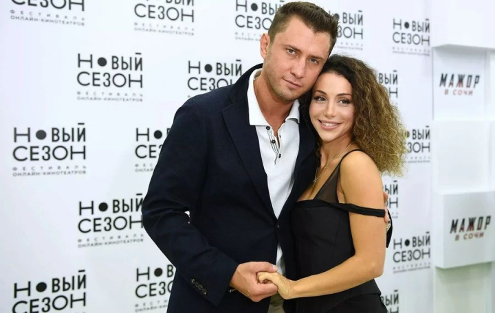 Zepyur Brutyan si Pavel Priluchnii au distribuit un video de la prima plimbare cu fiul lor nou-nascut - VIDEO Zepyur Brutyan si Pavel Priluchnii au distribuit un video de la prima plimbare cu fiul lor nou-nascut - VIDEO