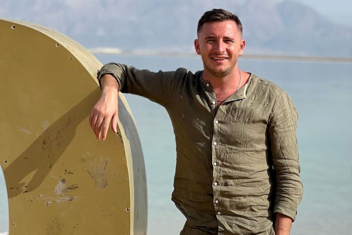 „Eu pot sa am soveste, dar pot si sa nu am!” Vezi cum a raspuns Emilian Cretu la intrebarile Am/ N-am - FOTO