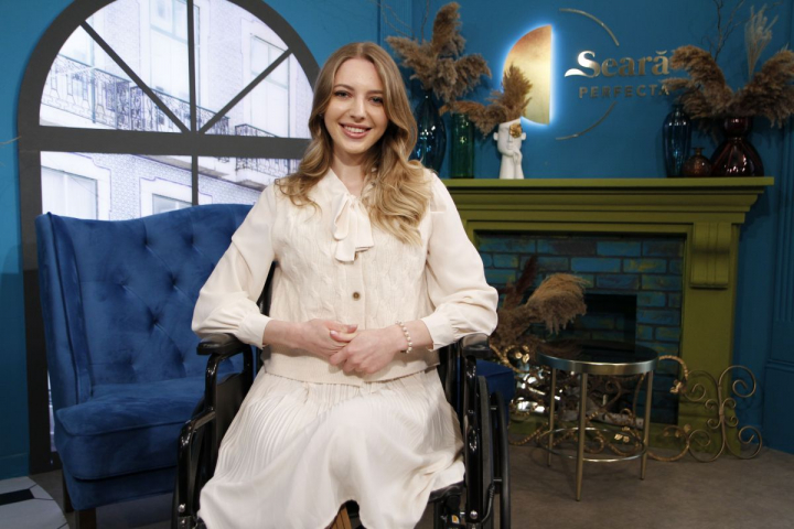 Marcela Paladi - prima data pe picioare, dupa trei luni: „Durerea a plecat pe planul doi, iar fericirea sta in frunte!” - FOTO/VIDEO Marcela Paladi - prima data pe picioare, dupa trei luni: „Durerea a plecat pe planul doi, iar fericirea sta in frunte!” - FOTO/VIDEO