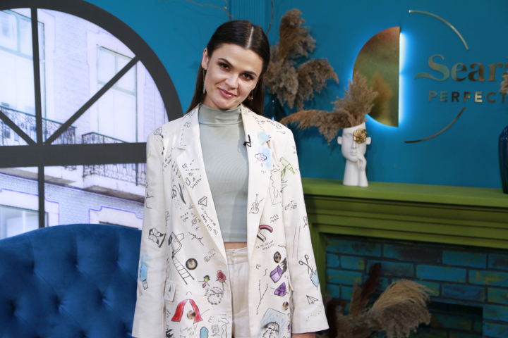 Locuieste intre Chisinau si Bucuresti! Cu ce noutati isi surprinde fanii Katy Rain: „Acasa e acolo unde e fiul meu” - VIDEO Locuieste intre Chisinau si Bucuresti! Cu ce noutati isi surprinde fanii Katy Rain: „Acasa e acolo unde e fiul meu” - VIDEO