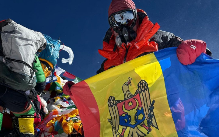 Nu are limite! Moldoveanul Vladislav Zotea a cucerit Everestul: „Cea mai grea zi din viata mea, dar a meritat” - FOTO/VIDEO Nu are limite! Moldoveanul Vladislav Zotea a cucerit Everestul: „Cea mai grea zi din viata mea, dar a meritat” - FOTO/VIDEO