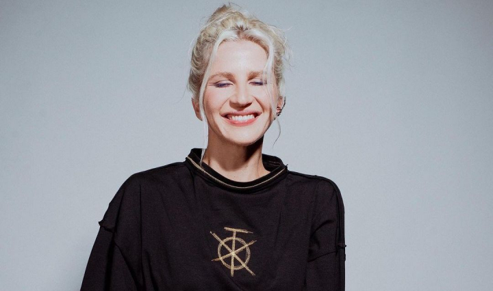 Dara a implinit 30 de ani! De ziua sa, interpreta a evadat intr-o vacanta la mii de kilometri de casa - FOTO Dara a implinit 30 de ani! De ziua sa, interpreta a evadat intr-o vacanta la mii de kilometri de casa - FOTO