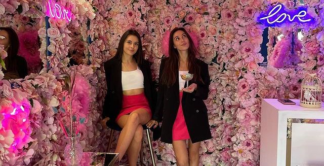 Ele sunt gemenele care fac furori pe TikTok! Afla povestea moldovencelor Vlada si Andreea Sajin: „Pe langa faptul ca suntem video makeri, noi...” - VIDEO