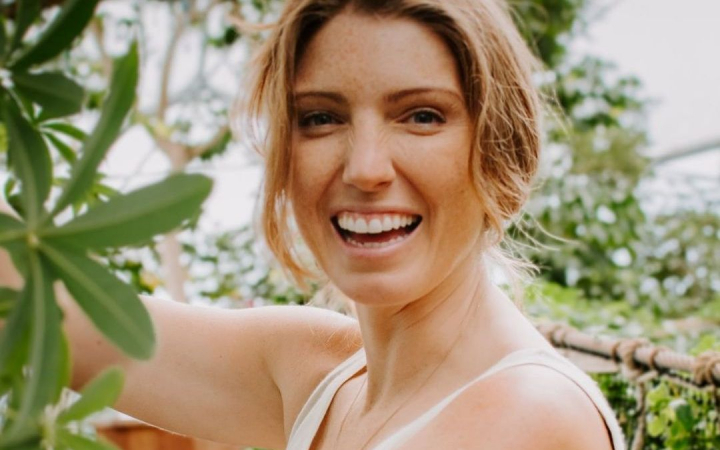 Si-a pierdut sotul la 27 de ani, iar 10 luni mai tarziu a primit si ea un diagnostic dur. Povestea femeii care a reinvatat sa traiasca - FOTO Si-a pierdut sotul la 27 de ani, iar 10 luni mai tarziu a primit si ea un diagnostic dur. Povestea femeii care a reinvatat sa traiasca - FOTO