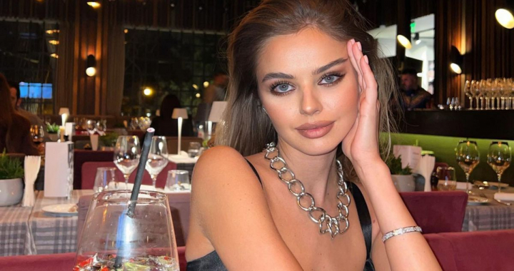 De Ziua Copilului fiul lor a implinit 3 saptamani! Anastasia Fotachi: „Sotul mi-a adus azi flori din gradina” - FOTO De Ziua Copilului fiul lor a implinit 3 saptamani! Anastasia Fotachi: „Sotul mi-a adus azi flori din gradina” - FOTO