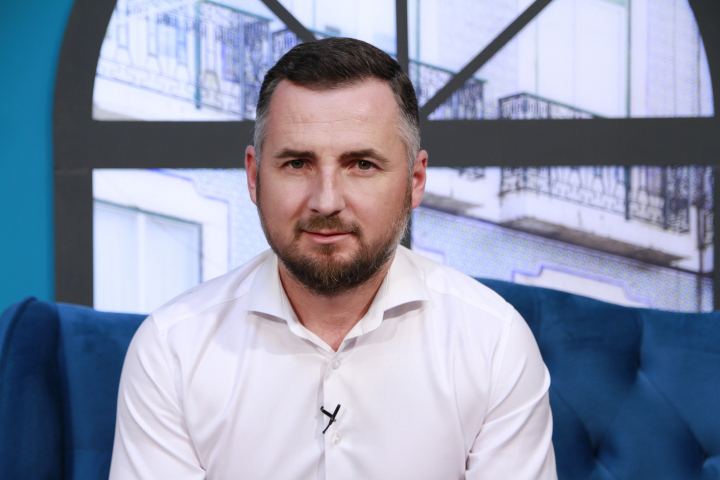 Au sensibilizat o tara intreaga! Anatolie Melnic si Alexandru Bordea i-au schimbat viata unui baiat care sufera de diabet zaharat: „In lacrimi, fericire, cu foarte multa recunostinta, cum ar face fiecare din noi ca parinti” - VIDEO Au sensibilizat o tara intreaga! Anatolie Melnic si Alexandru Bordea i-au schimbat viata unui baiat care sufera de diabet zaharat: „In lacrimi, fericire, cu foarte multa recunostinta, cum ar face fiecare din noi ca parinti” - VIDEO