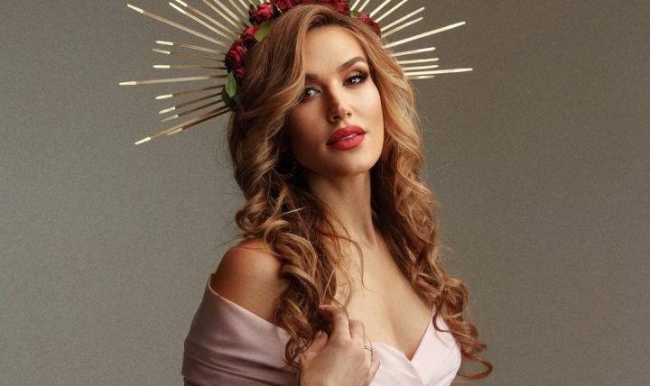 Tatiana Heghea - aparitie plina de stil si atitudine! Tinuta in care a aparut interpreta - VIDEO Tatiana Heghea - aparitie plina de stil si atitudine! Tinuta in care a aparut interpreta - VIDEO