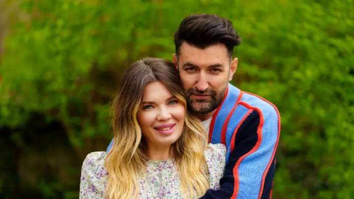 Smiley si Gina Pistol, luna de miere cu peripetii: „Nu s-a furat mireasa in noaptea nuntii, dar s-a furat acum” - FOTO