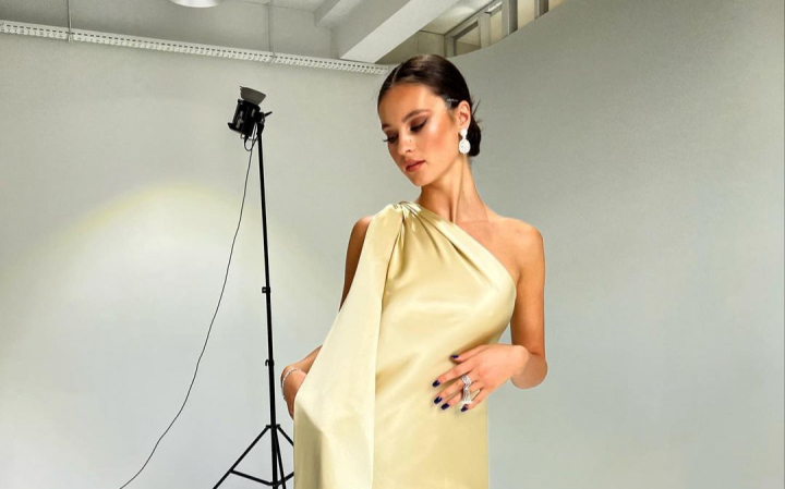 Nina Cretu, pe strazile de la Roma! Vezi pentru ce tinuta a optat bloggerita „Prima data vad...” - FOTO Nina Cretu, pe strazile de la Roma! Vezi pentru ce tinuta a optat bloggerita „Prima data vad...” - FOTO