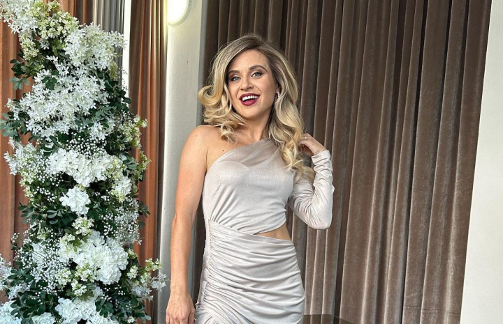 Sexy si provocatoare! Vlada Mardari - gazda evenimentului Perfecte.md. Vezi pentru ce tinuta a optat prezentatoarea PRO TV - FOTO Sexy si provocatoare! Vlada Mardari - gazda evenimentului Perfecte.md. Vezi pentru ce tinuta a optat prezentatoarea PRO TV - FOTO