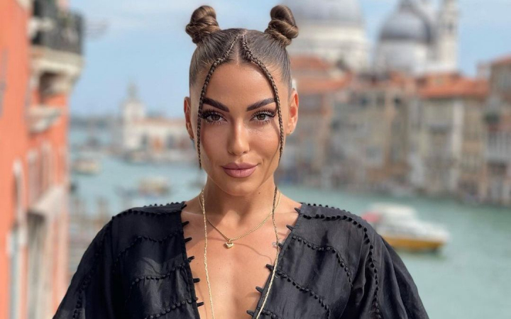 Vita Stanislav a implinit 28 de ani! Modul inedit prin care bloggerita a fost felicitata de catre prieteni - VIDEO Vita Stanislav a implinit 28 de ani! Modul inedit prin care bloggerita a fost felicitata de catre prieteni - VIDEO