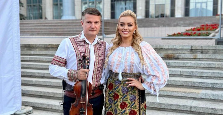 Ea a scris versurile, iar el a compus muzica! Cornelia si Marcel Stefanet - despre noua lor piesa: „Nu mi-a fost usor...” - VIDEO Ea a scris versurile, iar el a compus muzica! Cornelia si Marcel Stefanet - despre noua lor piesa: „Nu mi-a fost usor...” - VIDEO