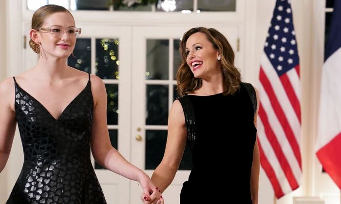 Sunt leite! Fanii, uimiti de asemanarea dintre fiica lui Ben Affleck si fosta sa sotie, Jennifer Garner - FOTO Sunt leite! Fanii, uimiti de asemanarea dintre fiica lui Ben Affleck si fosta sa sotie, Jennifer Garner - FOTO
