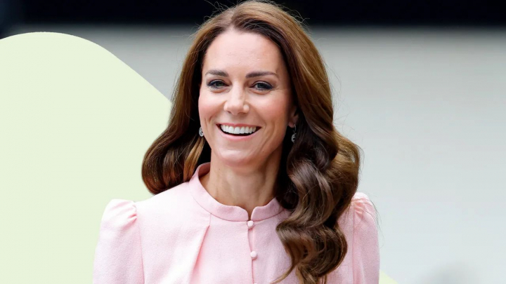 Kate Middleton, virala pe social media. Ce i s-a intamplat in timpul slujbei in catedrala din Edinburgh - VIDEO