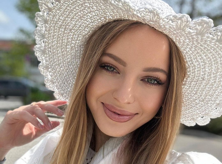 „Mi s-a spus ca nu este posibil sa urc scarile, eu le-am demonstrat contrariul”! Marcela Paladi nu are limite - FOTO/VIDEO