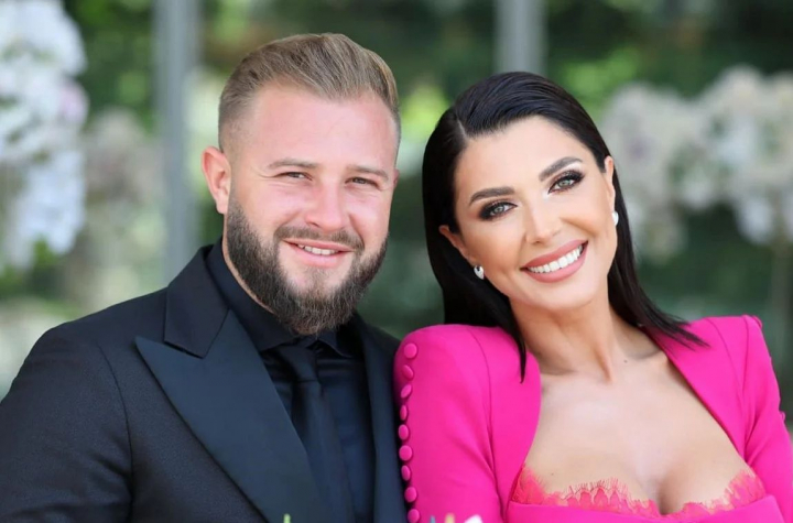 Ilinca Vandici a divortat de Andrei Neacsu dupa 6 ani de casnicie. Ce a marturisit public prezentatoarea Ilinca Vandici a divortat de Andrei Neacsu dupa 6 ani de casnicie. Ce a marturisit public prezentatoarea