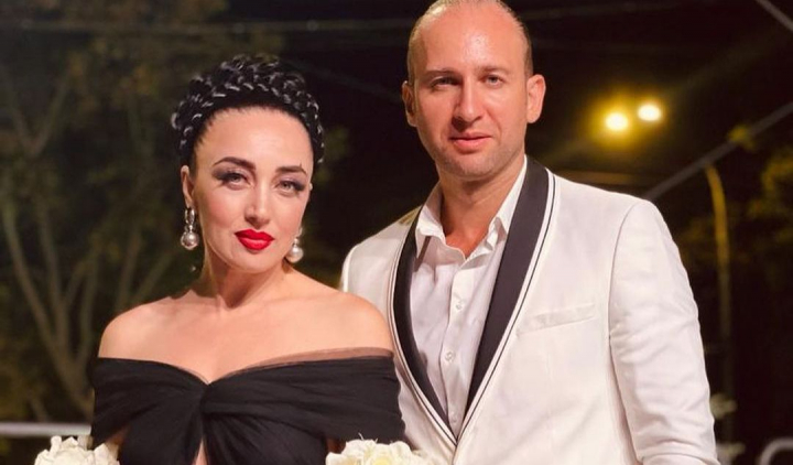 Daniela Burlaca si Iurie Gologan - imagini de colectie! Iata cat de mult s-au schimbat sotii de la inceputul relatiei lor si pana in prezent - FOTO Daniela Burlaca si Iurie Gologan - imagini de colectie! Iata cat de mult s-au schimbat sotii de la inceputul relatiei lor si pana in prezent - FOTO