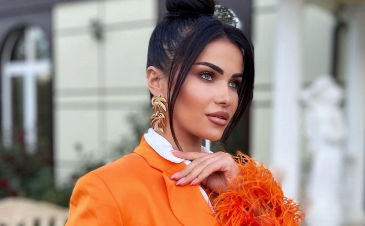 Tatiana Maxian - sedinta foto spectaculoasa! Ce mesaj a transmis bloggerita prin intermediul acestor fotografii: „Fiecare dintre voi trebuie sa...” - FOTO Tatiana Maxian - sedinta foto spectaculoasa! Ce mesaj a transmis bloggerita prin intermediul acestor fotografii: „Fiecare dintre voi trebuie sa...” - FOTO