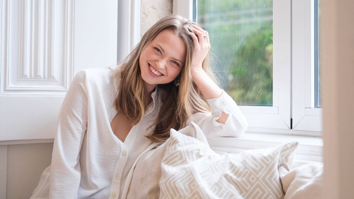 Modelul Daniela Hanganu - imagini adorabile cu burtica de graviduta! Moldoveanca radiaza de fericire - FOTO Modelul Daniela Hanganu - imagini adorabile cu burtica de graviduta! Moldoveanca radiaza de fericire - FOTO