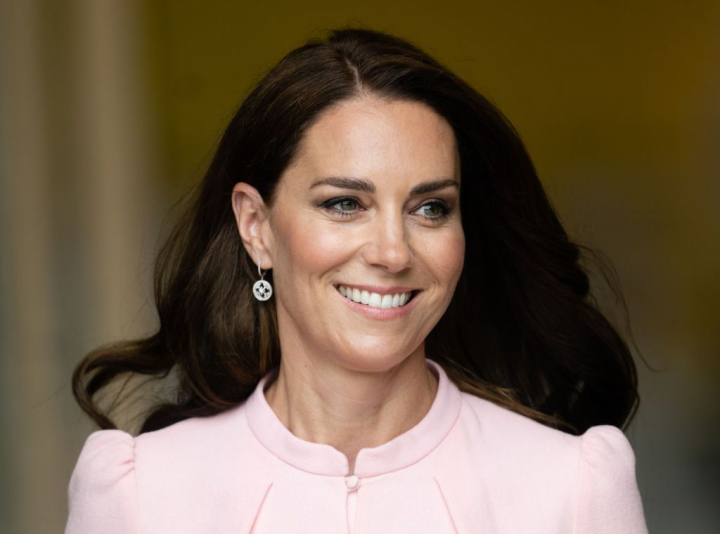 Kate Middleton, aspru criticata in ceea ce priveste alegerea bijuteriilor: „Este putin dezamagitoare”
Kate Middleton, aspru criticata in ceea ce priveste alegerea bijuteriilor: „Este putin dezamagitoare”