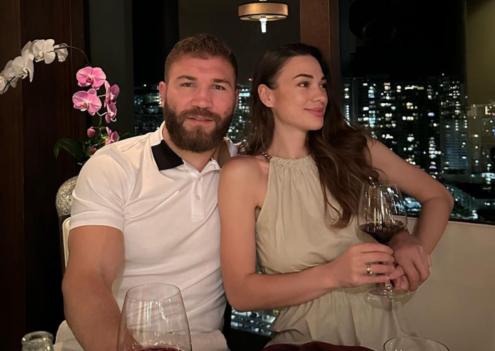 Sarbatoare in familia Cutelaba! Fiica lor, Amelia isi sarbatoreste ziua de nastere. Imagini induiosatoare din Las Vegas: „Sunt 9 ani de cand suntem parinti...” - FOTO Sarbatoare in familia Cutelaba! Fiica lor, Amelia isi sarbatoreste ziua de nastere. Imagini induiosatoare din Las Vegas: „Sunt 9 ani de cand suntem parinti...” - FOTO