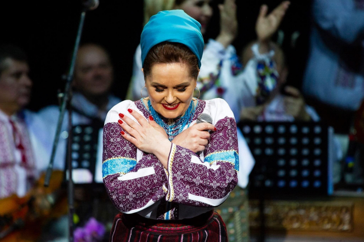 Interpreta Natalita Munteanu - diagnosticata cu leucemie. Mediul online, impanzit de mesaje de sustinere. Ce a scris fiica acesteia Interpreta Natalita Munteanu - diagnosticata cu leucemie. Mediul online, impanzit de mesaje de sustinere. Ce a scris fiica acesteia