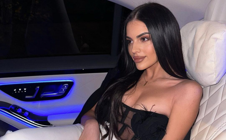 Diana Brescan, o adevarata papusa Barbie! Ce tinuta a purtat moldoveanca in platoul „Bravo, ai stil!” - FOTO/VIDEO Diana Brescan, o adevarata papusa Barbie! Ce tinuta a purtat moldoveanca in platoul „Bravo, ai stil!” - FOTO/VIDEO