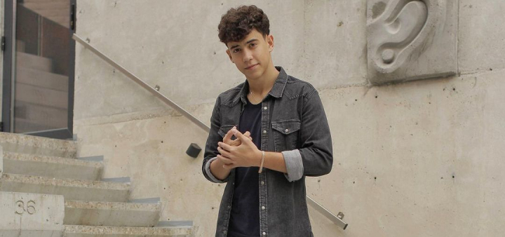 Mihai Ungureanu are iubita? Video-ul care i-a pus pe ganduri pe fanii dansatorului - VIDEO Mihai Ungureanu are iubita? Video-ul care i-a pus pe ganduri pe fanii dansatorului - VIDEO