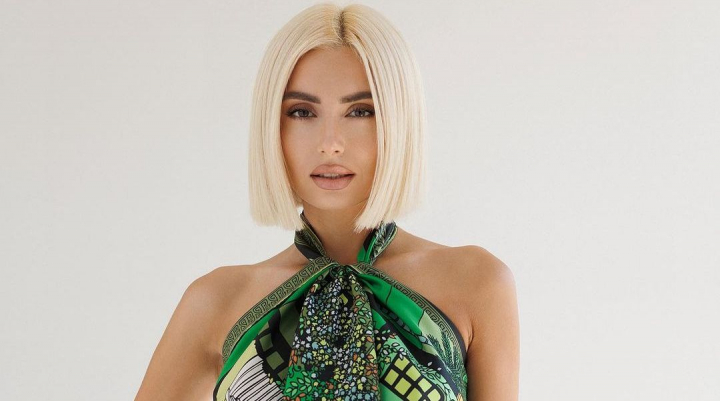 Ana Irina, cuprinsa de nostalgie de ziua fiicei sale! Bloggerita a publicat fotografii cu Crina din copilarie: „La multi ani, floarea mea” - FOTO Ana Irina, cuprinsa de nostalgie de ziua fiicei sale! Bloggerita a publicat fotografii cu Crina din copilarie: „La multi ani, floarea mea” - FOTO