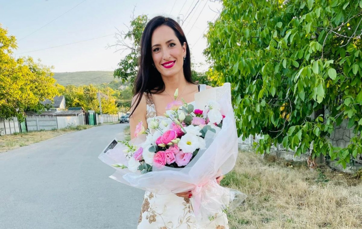 Carolina Gorun este insarcinata! Interpreta a facut marele anunt - VIDEO Carolina Gorun este insarcinata! Interpreta a facut marele anunt - VIDEO