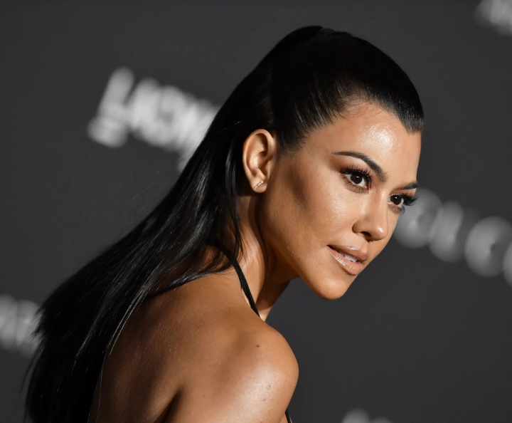 Insarcinata in ultimul trimestru, Kourtney Kardashian a fost operata de urgenta: „Acel sentiment de frica”
Insarcinata in ultimul trimestru, Kourtney Kardashian a fost operata de urgenta: „Acel sentiment de frica”