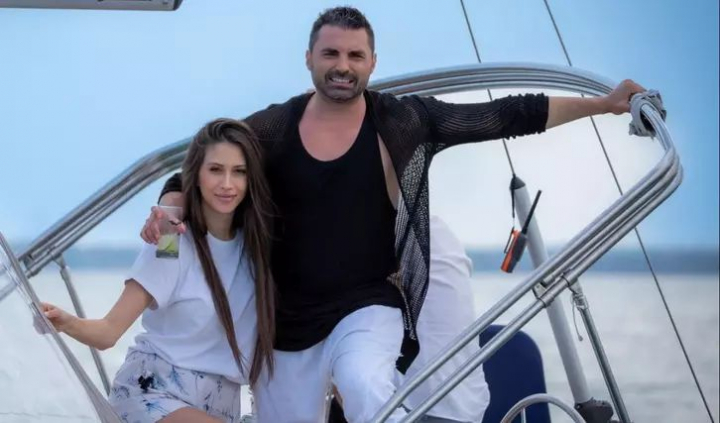 Pepe si sotia sa, Yasmine, s-au cunoscut in urma cu 20 de ani: „Cine ar fi crezut?”
Pepe si sotia sa, Yasmine, s-au cunoscut in urma cu 20 de ani: „Cine ar fi crezut?”