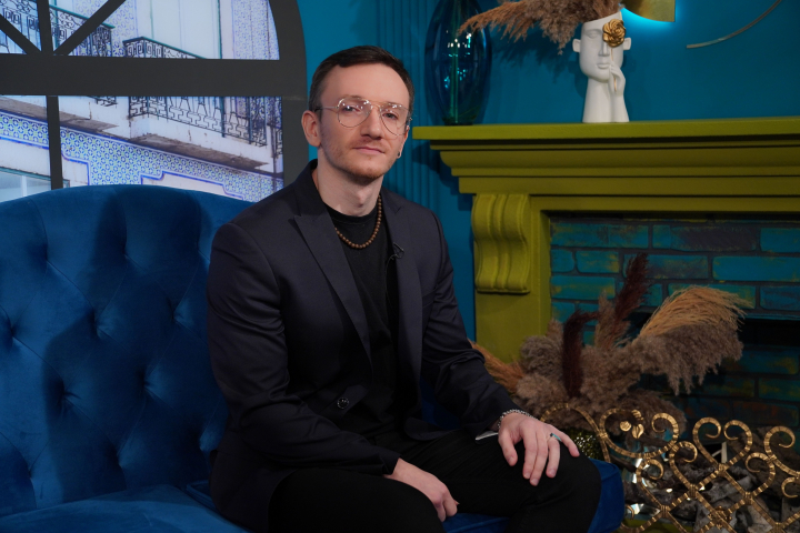 Dan Vozniuc - premiera unui videoclip emotionant! Interpretul a povestit despre perioada grea prin care a trecut: „Eu nu stiam cum sa vorbesc cu el despre ce ma doare pe mine...” - VIDEO