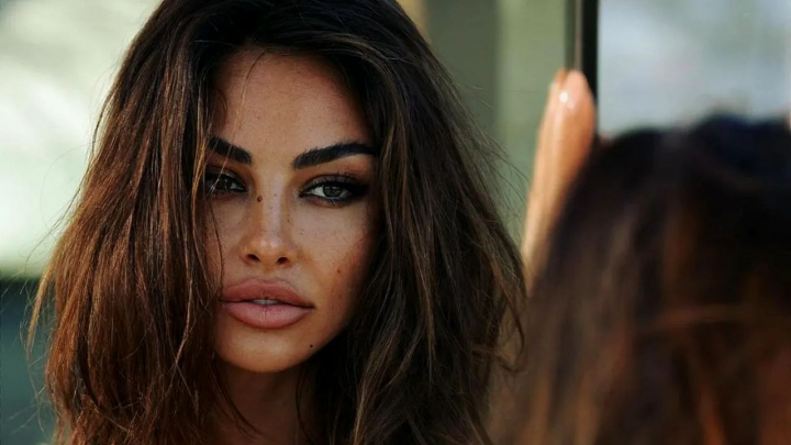 Imaginile cu Madalina Ghenea care au starnit controverse pe Internet. Cu cine a aparut actrita si ce reprosuri au fanii - FOTO