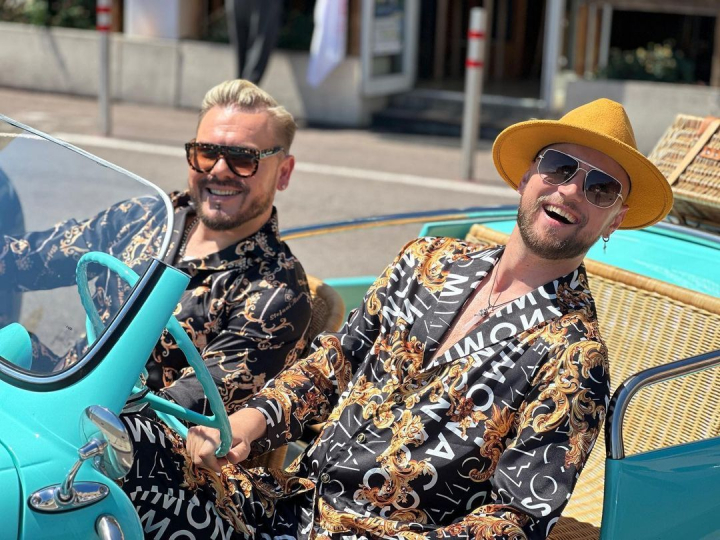 Membrii Sunstroke Project au raspuns la cele mai picante intrebari! Care a fost cel mai neobisnuit loc unde au facut dragoste - VIDEO Membrii Sunstroke Project au raspuns la cele mai picante intrebari! Care a fost cel mai neobisnuit loc unde au facut dragoste - VIDEO
