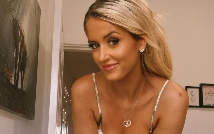 „Are peste 1.90 si un iubit mult mai scund. Toata lumea se holbeaza la noi”! Cum ii afecteaza diferenta de inaltime - FOTO „Are peste 1.90 si un iubit mult mai scund. Toata lumea se holbeaza la noi”! Cum ii afecteaza diferenta de inaltime - FOTO