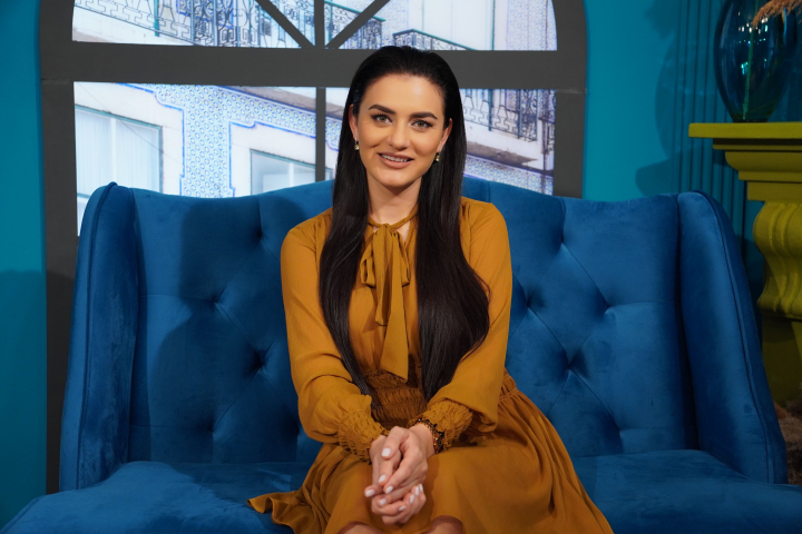 Doua premiere muzicale intr-o singura luna! Mihaela Tabura, dezvaluiri despre cariera si viata de familie: „Sunt foarte bucuroasa si onorata ca...” - VIDEO Doua premiere muzicale intr-o singura luna! Mihaela Tabura, dezvaluiri despre cariera si viata de familie: „Sunt foarte bucuroasa si onorata ca...” - VIDEO