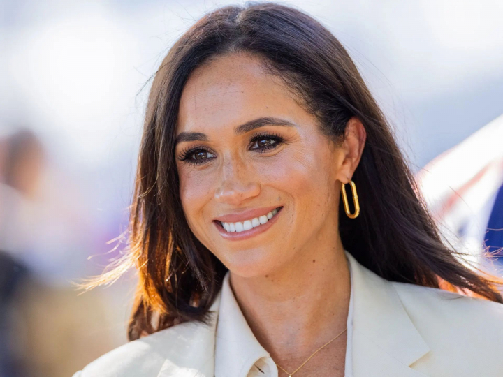 Momentul in care Meghan Markle este filmata sfidand protocolul regal, viral pe TikTok - VIDEO Momentul in care Meghan Markle este filmata sfidand protocolul regal, viral pe TikTok - VIDEO