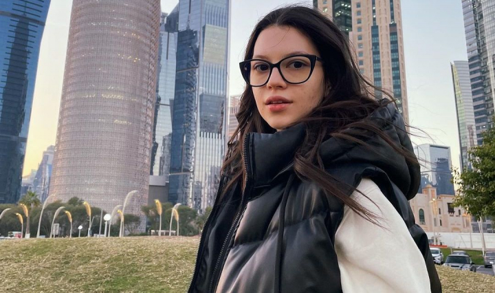 Cleopatra Stratan pregateste o noua piesa alaturi de un cunoscut DJ din Romania. Vezi teaser-ul cantecului „Adio” - VIDEO Cleopatra Stratan pregateste o noua piesa alaturi de un cunoscut DJ din Romania. Vezi teaser-ul cantecului „Adio” - VIDEO