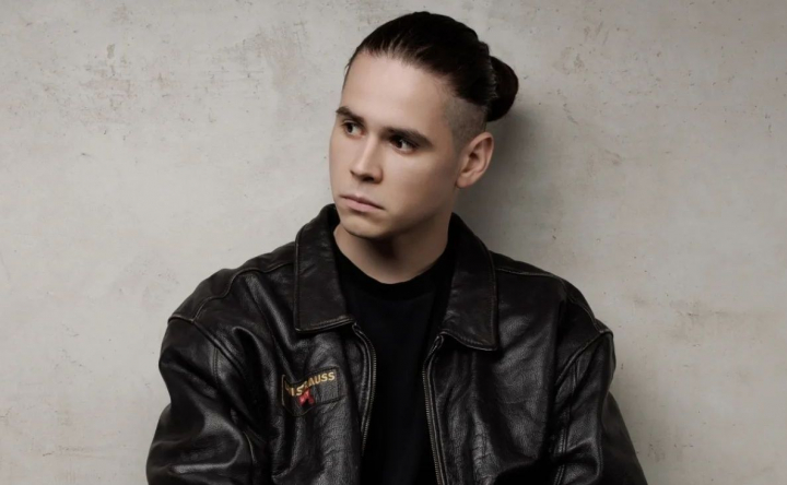 Peste 22 de mii de vizualizari in doar 13 ore! Satoshi a lansat piesa „Daca maine nu mai vine”: „Fiori pe sira spinarii” - VIDEO
Peste 22 de mii de vizualizari in doar 13 ore! Satoshi a lansat piesa „Daca maine nu mai vine”: „Fiori pe sira spinarii” - VIDEO