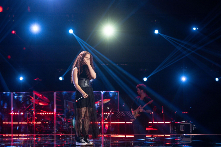 Madalina Ghirau, pustoaica pe care Theo Rose a comparat-o cu Christina Aquilera: „Sa canti asa la 16 ani e ceva!”