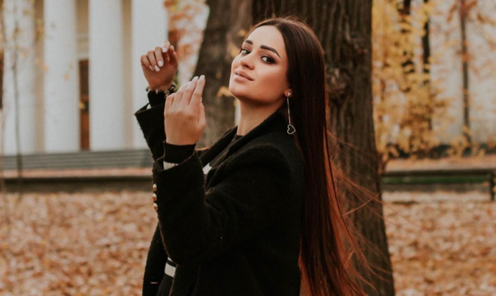 Daniela Cheltuitor - sedinta foto alaturi de fiul ei la o luna dupa ce a nascut - FOTO Daniela Cheltuitor - sedinta foto alaturi de fiul ei la o luna dupa ce a nascut - FOTO