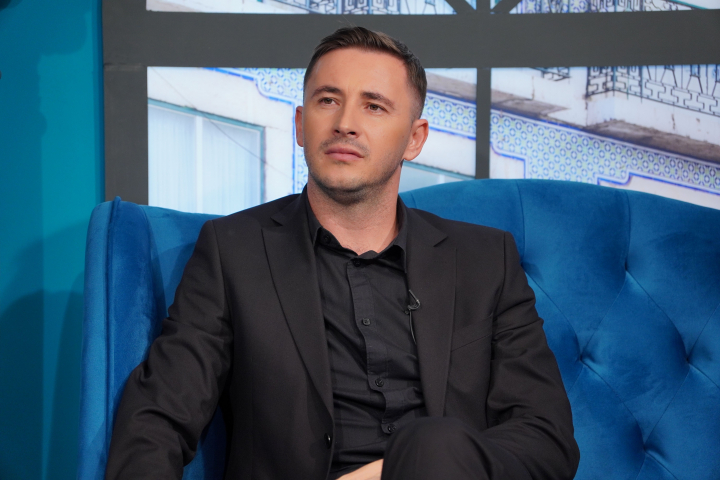 „Intru de pe pagina fake si ma mai uit”! Ce spune Emilian Cretu despre conflictul cu Tany Vander - VIDEO