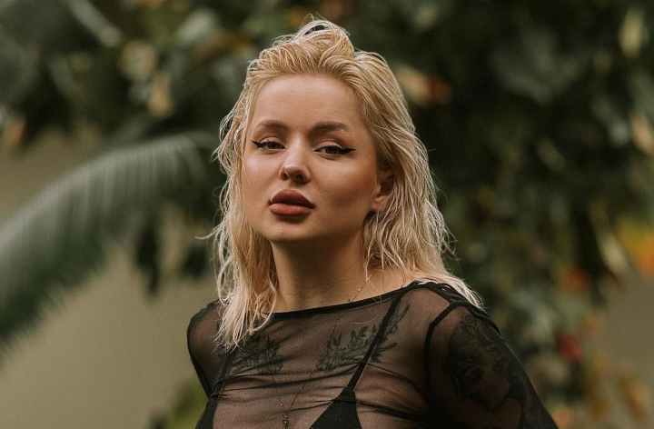 Daniela Costetchi - vacanta de vis in Zanzibar! Alaturi de cine a plecat bloggerita, dar si ce imagini senzationale a publicat - FOTO/VIDEO Daniela Costetchi - vacanta de vis in Zanzibar! Alaturi de cine a plecat bloggerita, dar si ce imagini senzationale a publicat - FOTO/VIDEO