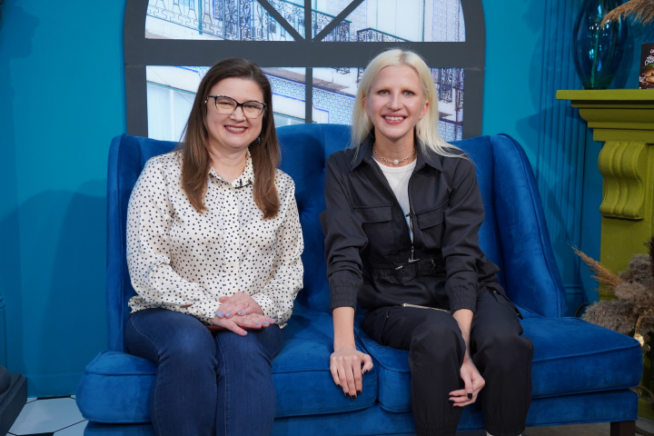 Spune stop violentei virtuale! Violeta Terguta si Dara au dat start unei noi campanii: „Fiecare a doua adolescenta a raportat ca a fost agresata in spatiul online” - VIDEO Spune stop violentei virtuale! Violeta Terguta si Dara au dat start unei noi campanii: „Fiecare a doua adolescenta a raportat ca a fost agresata in spatiul online” - VIDEO