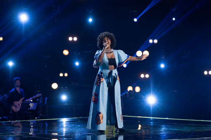 Elisoa Cynthia, Silvia Visinescu si Gilberta Wilson au cucerit cu momentele lor emotionante la Vocea Romaniei! A reusit sau nu sa ajunga in etapa urmatoare „moldoveanca din Madagascar” - VIDEO Elisoa Cynthia, Silvia Visinescu si Gilberta Wilson au cucerit cu momentele lor emotionante la Vocea Romaniei! A reusit sau nu sa ajunga in etapa urmatoare „moldoveanca din Madagascar” - VIDEO