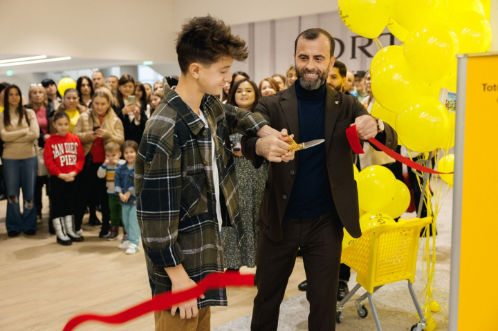 Global Store a deschis cel de-al 7-lea magazin! Nu rata reducerile de pana la -50% - VIDEO Global Store a deschis cel de-al 7-lea magazin! Nu rata reducerile de pana la -50% - VIDEO