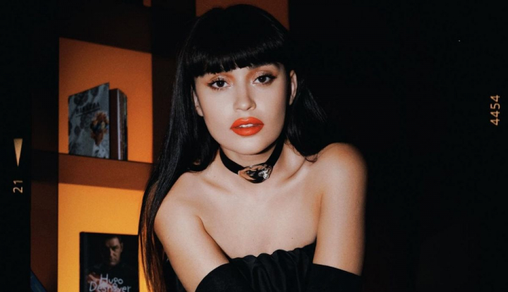 Irina Rimes - o noua poveste de iubire in limba franceza. Cat de bine suna piesa „L'hiver avec toi” - VIDEO Irina Rimes - o noua poveste de iubire in limba franceza. Cat de bine suna piesa „L'hiver avec toi” - VIDEO