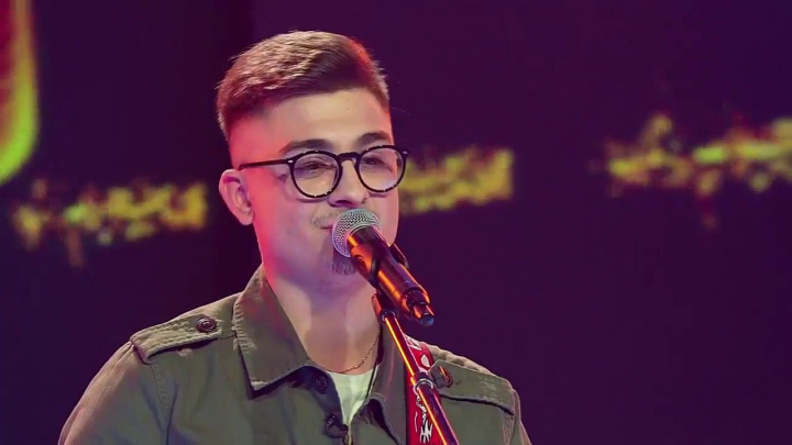 Vlad Musta, ropote de aplauze la Vocea Romaniei dupa interpretarea piesei Purple rain: „Te vad in finala” - VIDEO Vlad Musta, ropote de aplauze la Vocea Romaniei dupa interpretarea piesei Purple rain: „Te vad in finala” - VIDEO